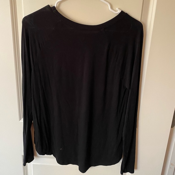 ⚠️2 for 10⚠️ Black American Eagle Long Sleeve - Picture 4 of 4